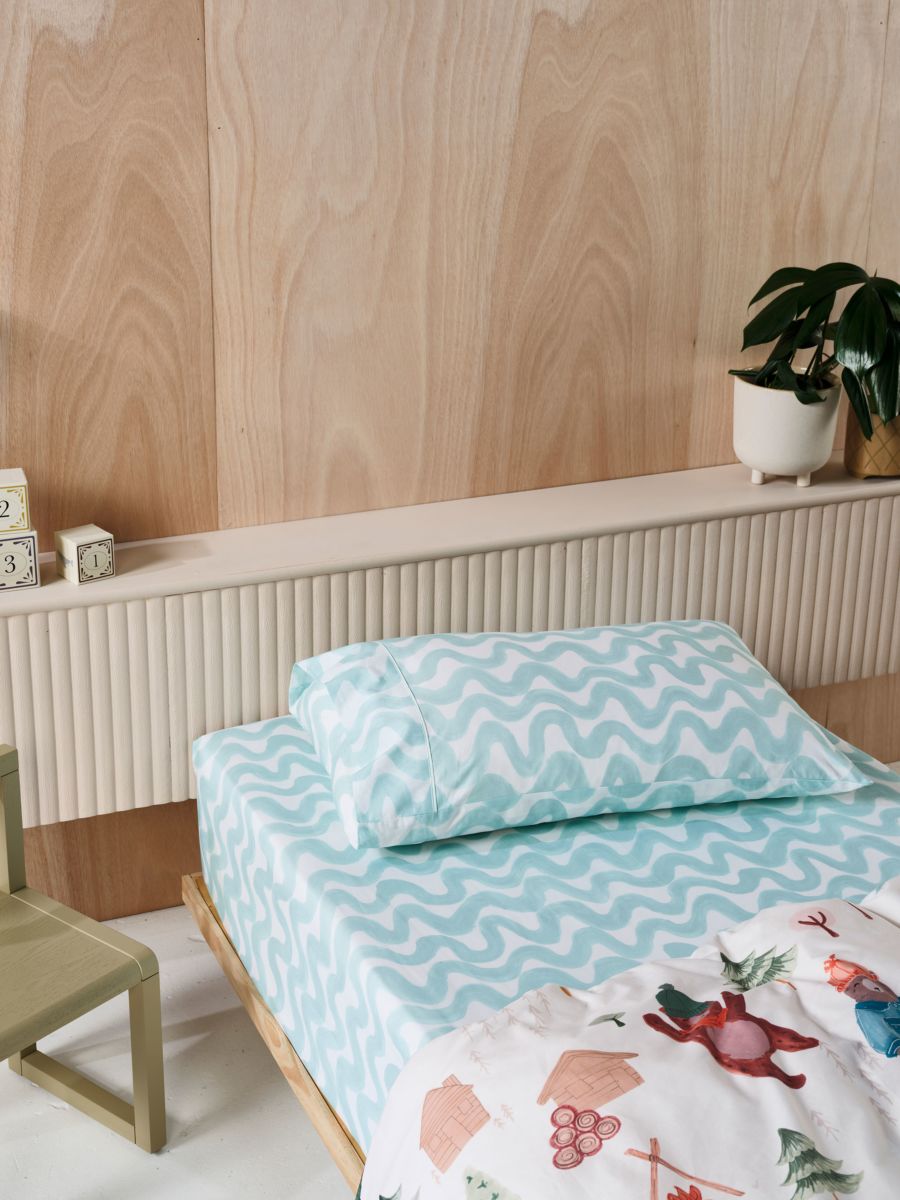 Wiggle Wiggle Sheet Set